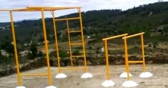 лента паралелни