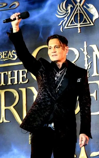 vzdal depp