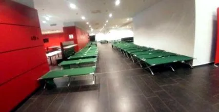 Több mint