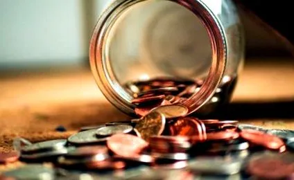 financiar cele