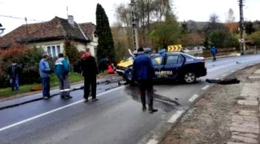 életét