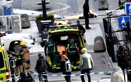 tömegbe mobile-nál