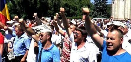 паѓаат тешки