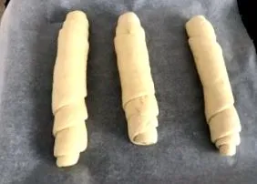 який