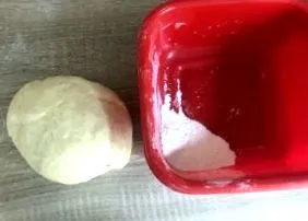 який