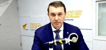 alternatív