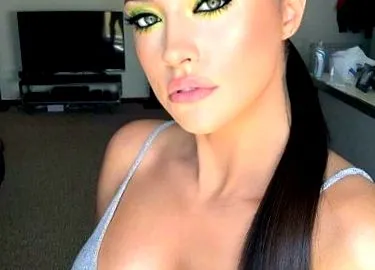 alex antonia