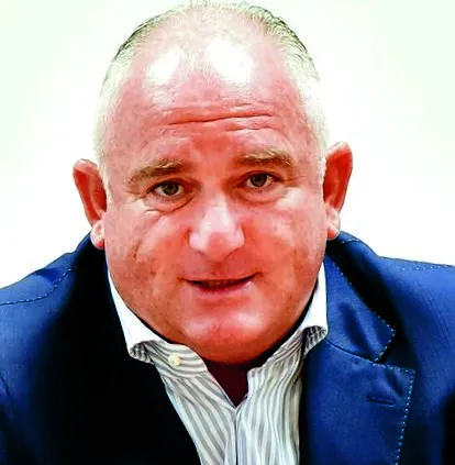 elérte