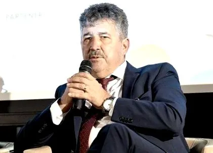 millió