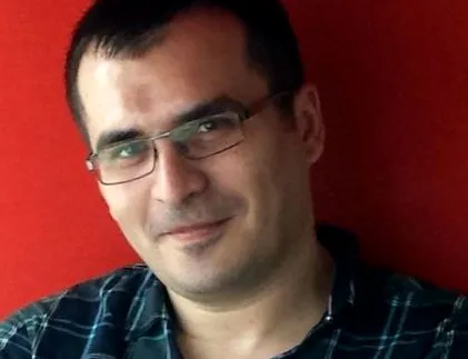 измислил