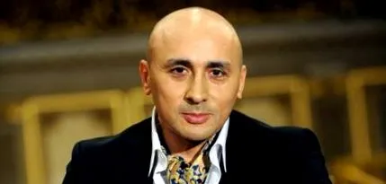 szörnyűség éves