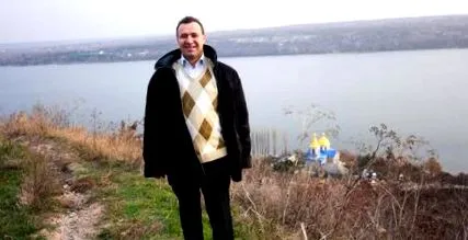 háza