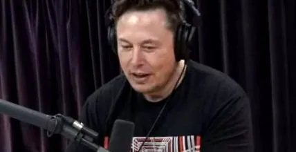 актер