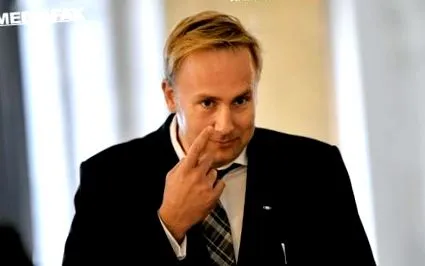 виктор