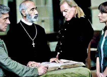 román filmkrónika