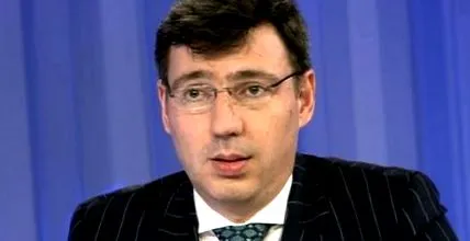 óriást óriást