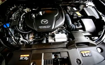 моторите SkyActiv-D