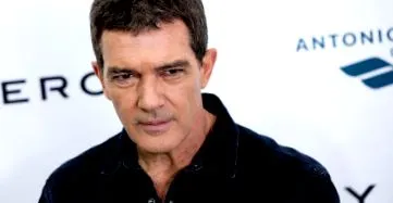 monden romániai