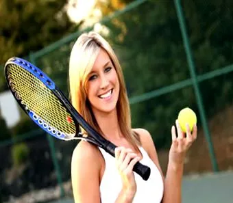 Eliade Tennis Court