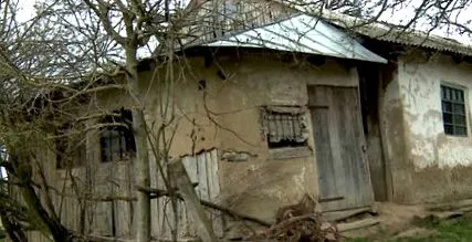 első