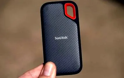 преглед sandisk