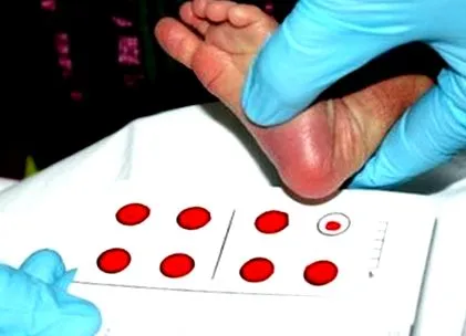 újszülött
