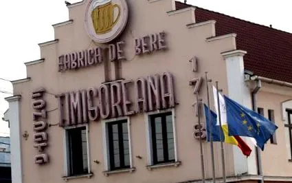 kívánja