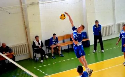 junioroknál