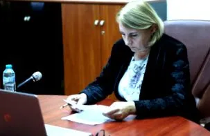 војната
