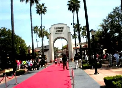 universal universal