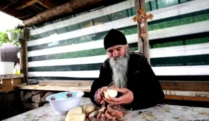 атонските хора