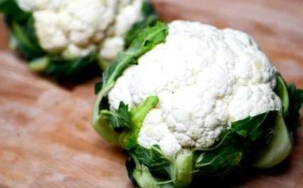 között