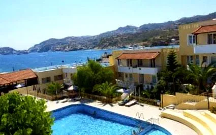 paralela hotel