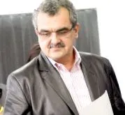 alkuszkodás rajongó
