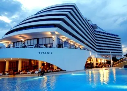 beach titanic
