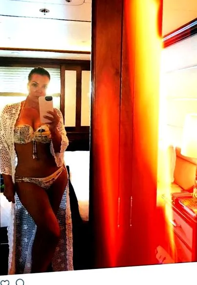 kifogástalanul évesen