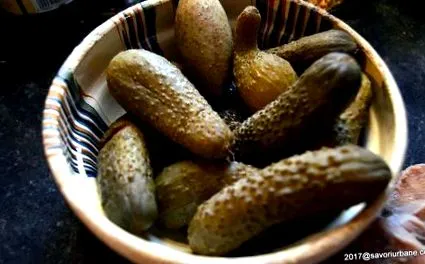 savanyúsággal nyelv