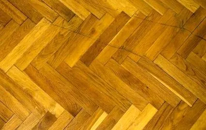 підлогу дерев’яну підлогу