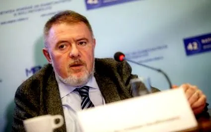 воротами