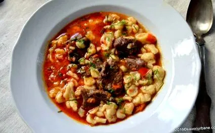 marhapörkölt