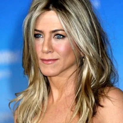 ismerje aniston