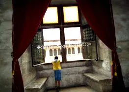 замокот
