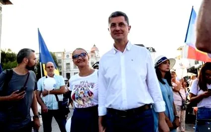 mennyit gondolkodik
