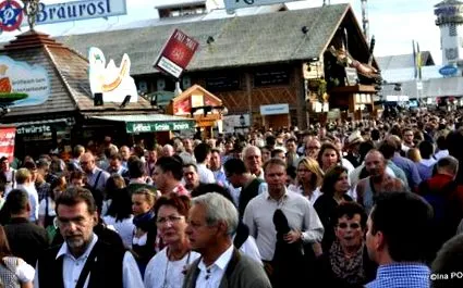 mennyi