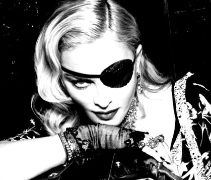 madonna hibás