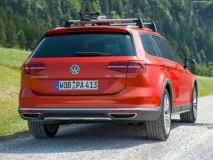 Volkswagen Passat Alltrack 2016-2017 фото ціна та комплектації, технічні характеристики та відео volkswagen