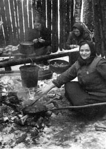 Війна війною, а харчуватися треба харчуватися