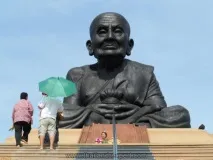 Wat Huay Mongkol - TipTop-Travel Путівник по Таїланду tiptop-travel