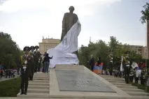 Змовамовчання, або як вірмени відроджують нацизм - Теорія Еліт змовамовчання