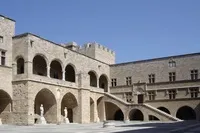 палац